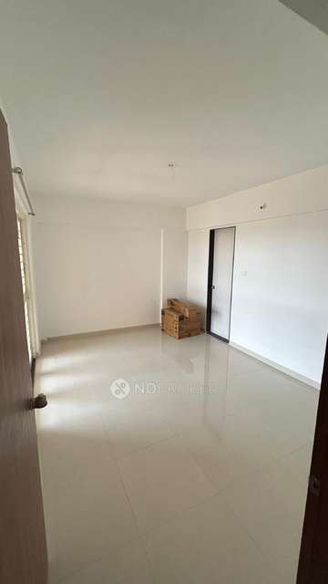 2 BHK Flat In Apartment for Rent  In Pankaj Aasmaan 