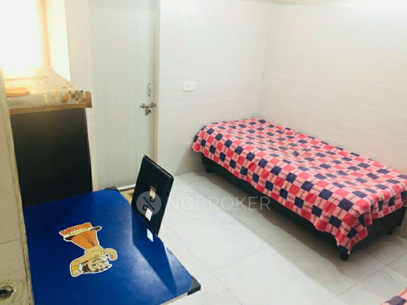PG for Boys in Tilak Nagar