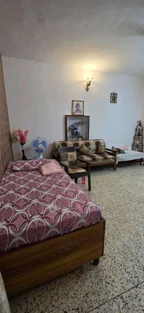 PG for Girls in South Moti Bagh