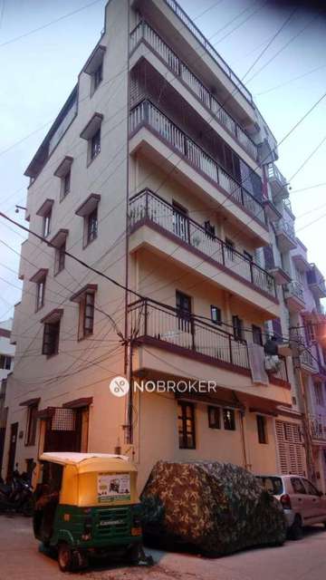 4+ BHK Flat For Sale  In Kumaraswamy Layout