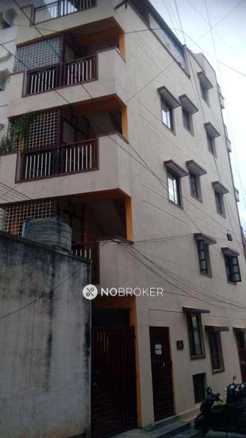 4+ BHK Flat For Sale  In Kumaraswamy Layout