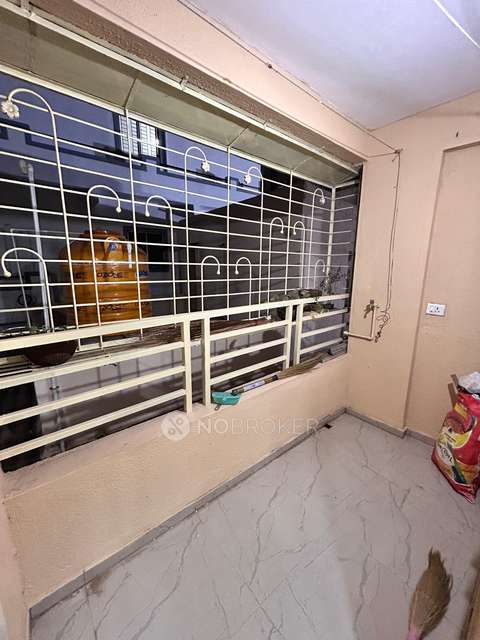 1 BHK Flat In Shantai Residency, Uttamnagar for Rent  In Shivane