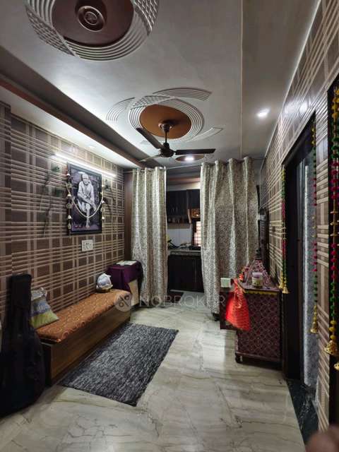 2 BHK Flat For Sale  In Jhilmil Colony