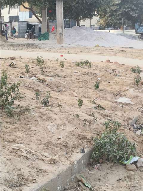 Godown/Warehouse in Sector-63a, Gurgaon for Rent 