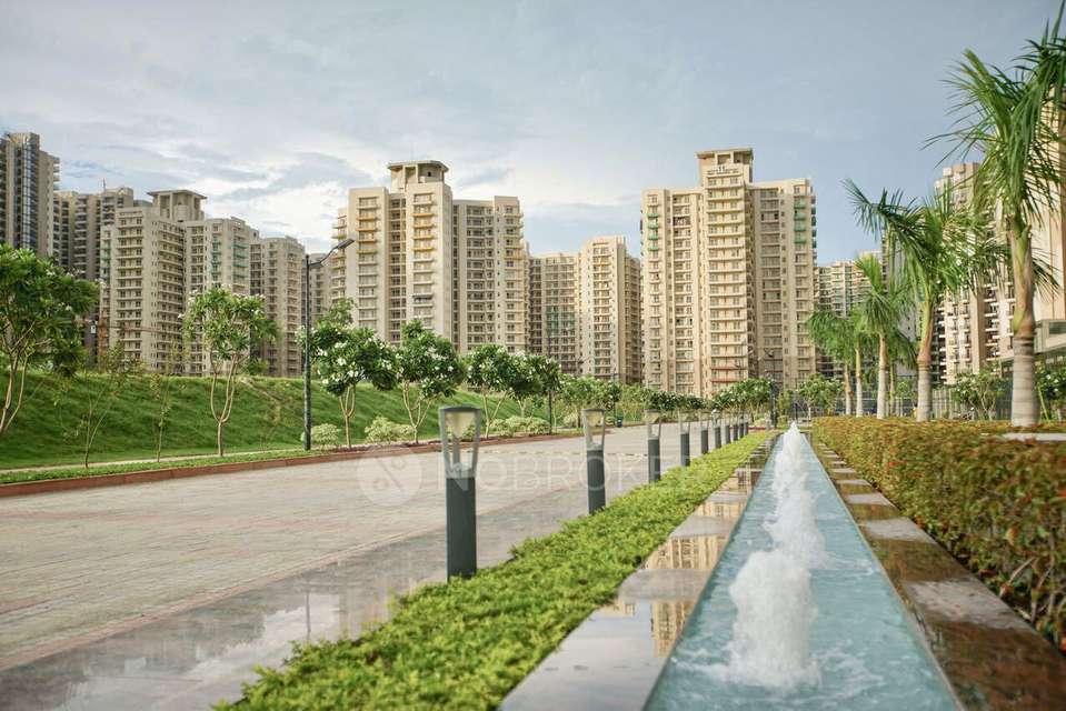 2 BHK Flat In Palm Olympia Phase 1 For Sale  In Palm Olympia