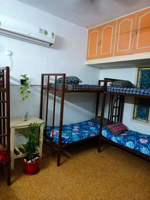 PG for Girls in New Perungalathur