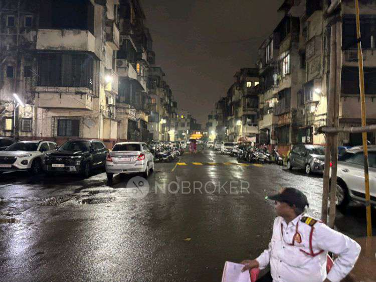 1 BHK Flat In Gated Society, Bedroom Double Sharing For Male for Rent  In Block-11, Navjivan Society, 11, Ramakrishna Chemburkar Marg, Navajeevan Society, Chembur, Mumbai, Maharashtra 400074, India