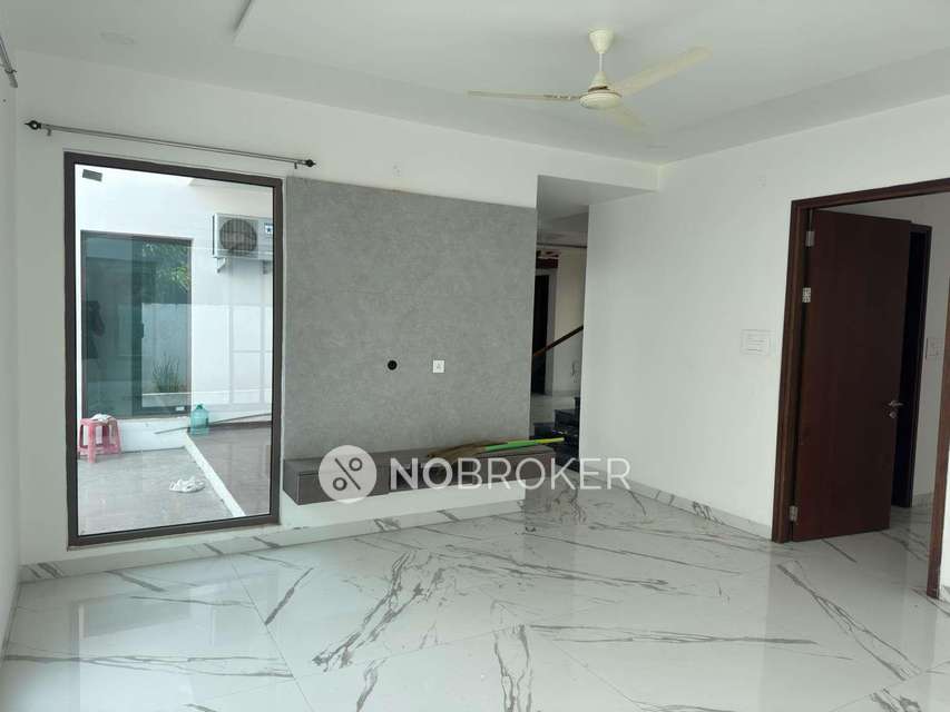 4 BHK Villa In La Paloma Caves For Sale  In Banjara Hills