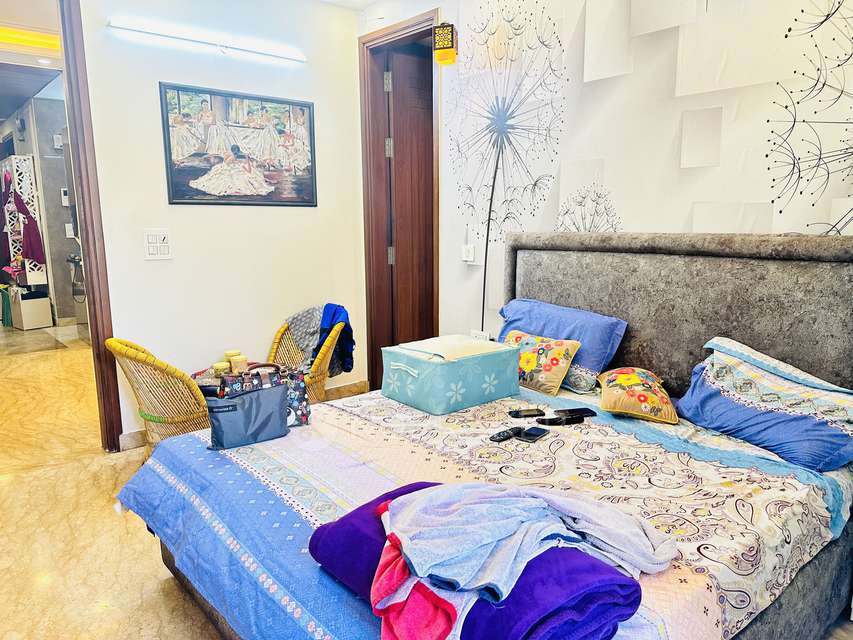 2 BHK Flat For Sale  In E39