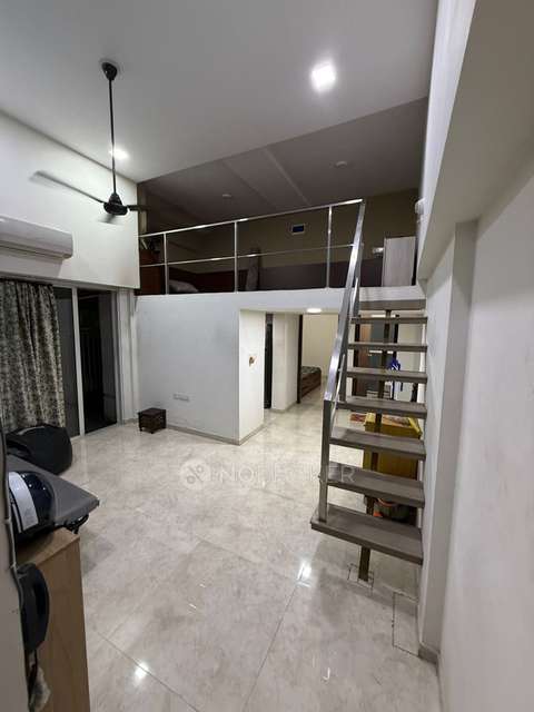 1 BHK Flat In Lodha Amara For Sale  In Thane