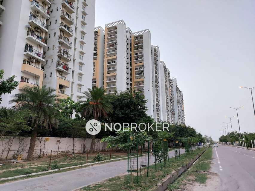 1 RK Flat In Civitech Santoni For Sale  In Noida Extension