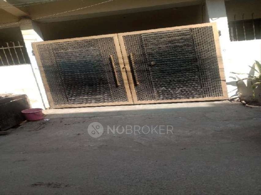 1 BHK Flat In Standalone Building  For Sale  In Mahipalpur