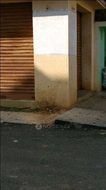 Shop in  Agrahara Badavane, Bangalore for Rent 