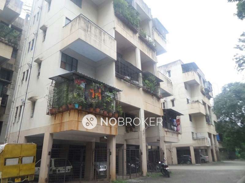 Single Room for Male In 1 BHK  In Gangakunj Society  In Kalas