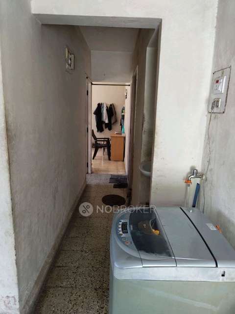 Single Room for Male In 1 BHK In Vanashree Apartment In Gvm7+367, Sangamvadi, Pune, Maharashtra 411001, India