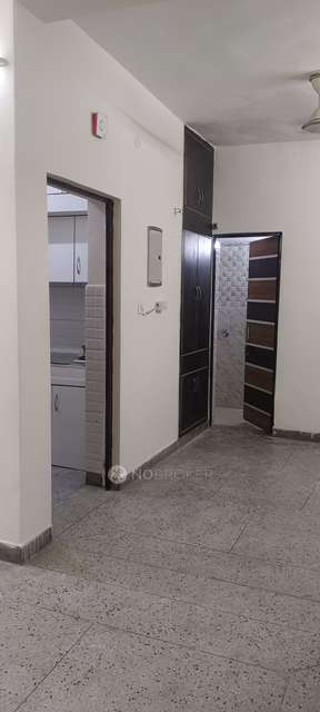2 BHK Flat In Dda Rosewood Apartments, Sector 13, Sector 13 For Sale  In Sector 13