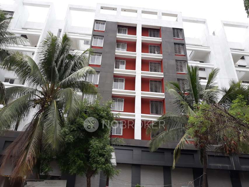 Shared Room for Female In 2 BHK  In Kuber Imperia In Kuber Imperia