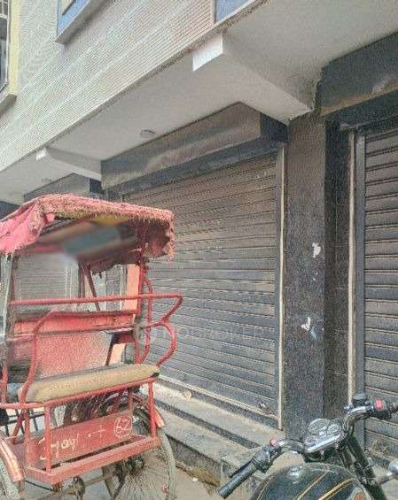 Shop in Uttam Nagar, Delhi for sale 
