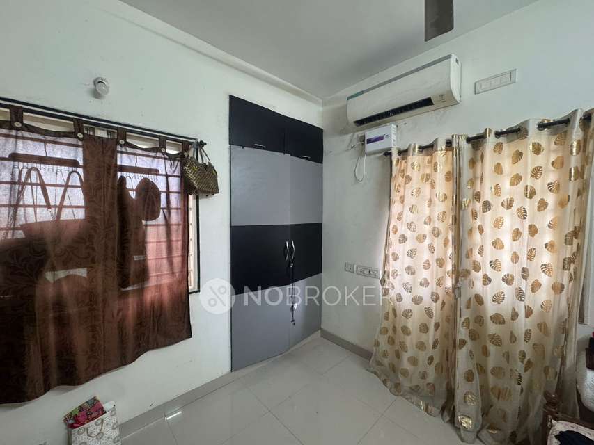 2 BHK Flat In Shelter Sprinkle  For Sale  In Shelters Sprinkle