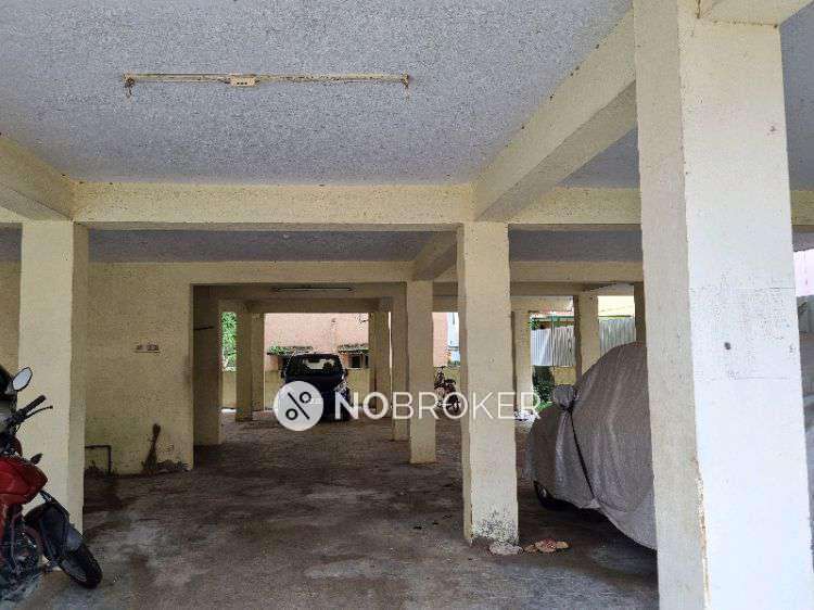 2 BHK Flat In Lakshmi Flats For Sale  In Madipakkam