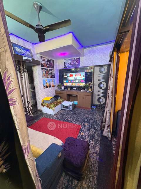 2 BHK Flat In Radhika Apartments, Dwarka Sector 14 For Sale  In Dwarka Sector 14