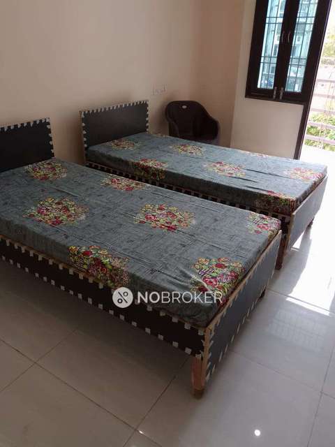 PG for Boys in Sector 51