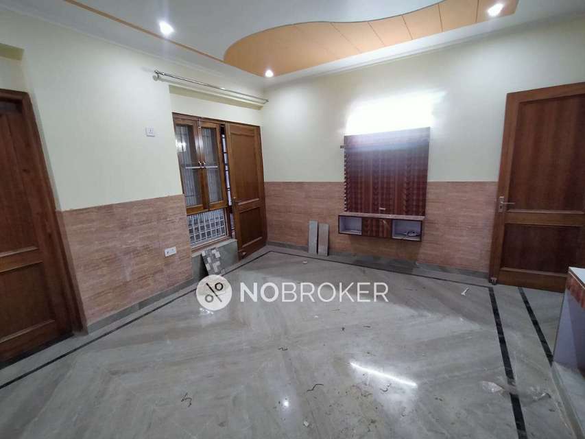 PG for Boys in Sector 51