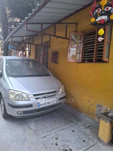 4 BHK Flat In Sb For Sale  In Malleshwaram