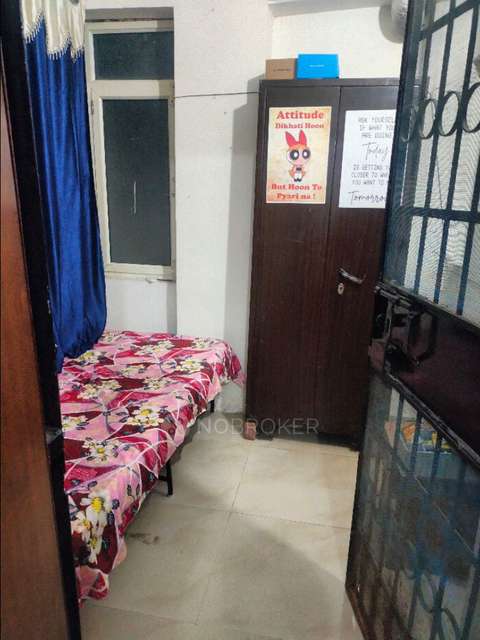 Single Room for Female In 2 BHK  In Aravali Apartments In Sector 34