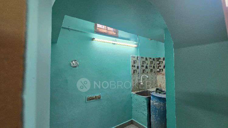 1 BHK House for Rent  In 6, 23rd Cross Rd, Opposite Shaguna Mutton Chicken Shop, Ezhil Nagar, Sholinganallur, Chennai, Tamil Nadu 600119, India