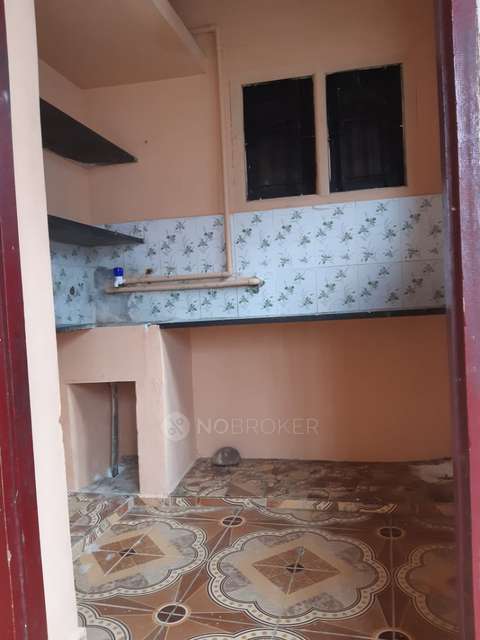 1 BHK Flat In Blue Buiiding for Rent  In Nsk Nagar, Arumbakkam