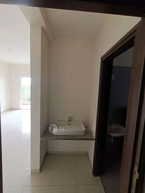 3 BHK Flat In Dsr Highland Greenz For Sale  In Dsr Highland Greenz