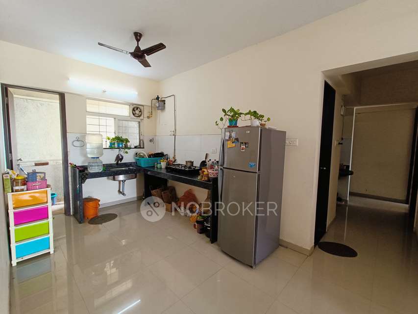 Single Room for Female In 3 BHK  In Mantra Insignia In Mundhwa