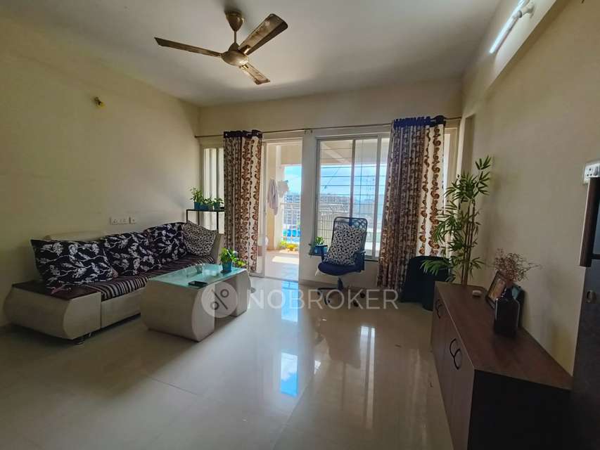 Single Room for Female In 3 BHK  In Mantra Insignia In Mundhwa