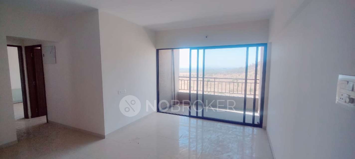 Single Room for Male In 3 BHK  In Mantra Montana In  Dhanori