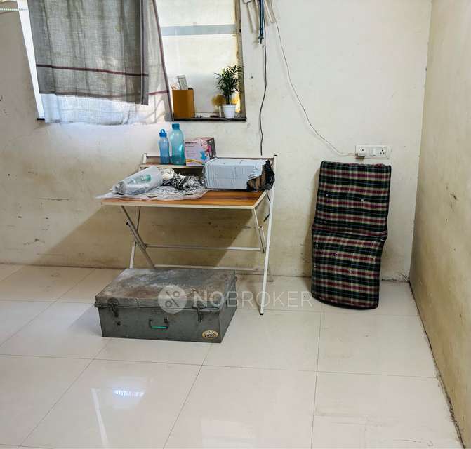 2 BHK Flat In Anand Niwas for Rent  In Warje