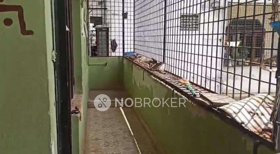 2 BHK Flat In Sb For Sale  In East Marredpally