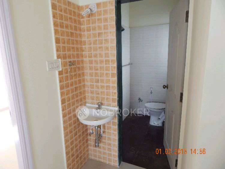 1 BHK Flat In Viniyog Waterfront Building For Sale  In Ambegaon Budruk