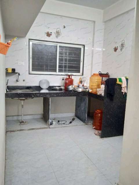 Shared Room for Female In 1 BHK  In Sk Heights Gayatri Park Lane No1.near Undre Hospital Kesnanad Fata In Wagholi