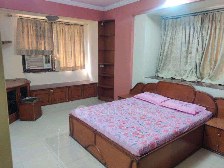 2 BHK Flat In Kalpataru Classic for Rent  In Malad West