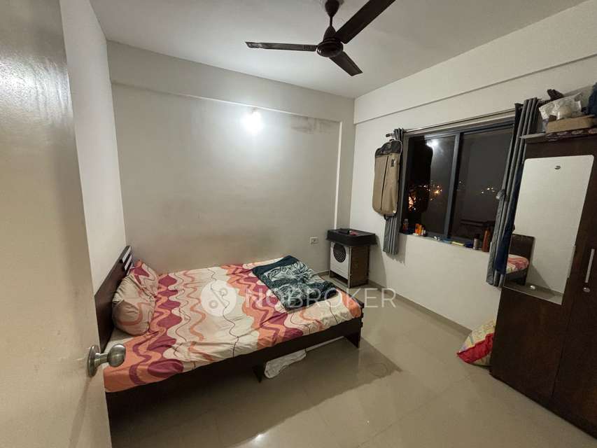 1 RK Flat In Peninsula Address One for Rent  In Gahunje