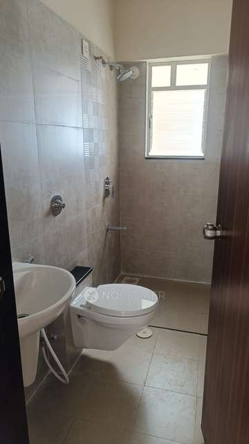 2 BHK Flat In F5 Felicia, Hadapsar for Rent  In Hadapsar