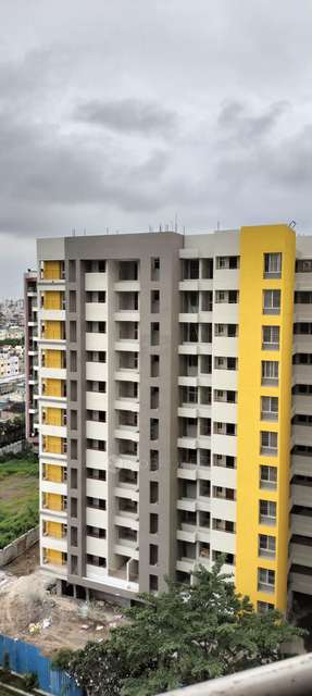 2 BHK Flat In F5 Felicia, Hadapsar for Rent  In Hadapsar