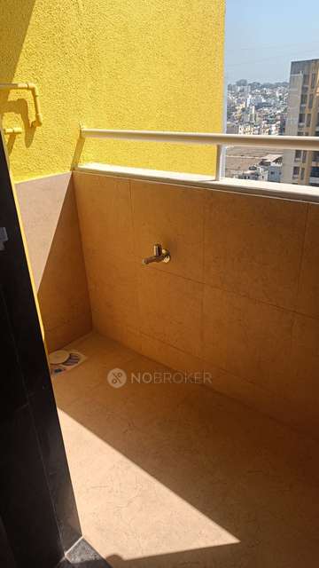 2 BHK Flat In F5 Felicia, Hadapsar for Rent  In Hadapsar