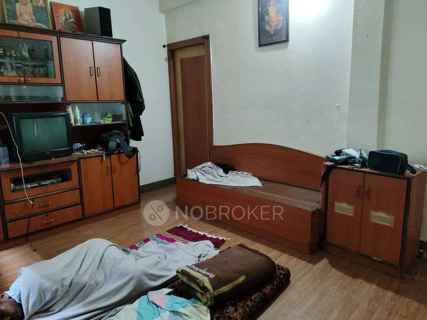 Shared Room for Male In 2 BHK  In Parvati Paytha,