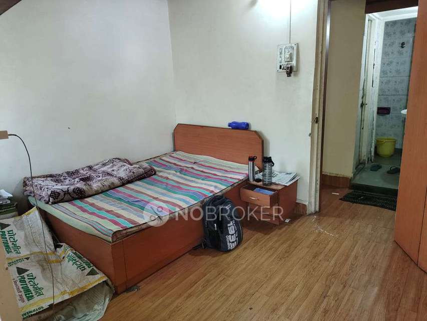 Shared Room for Male In 2 BHK  In Parvati Paytha,