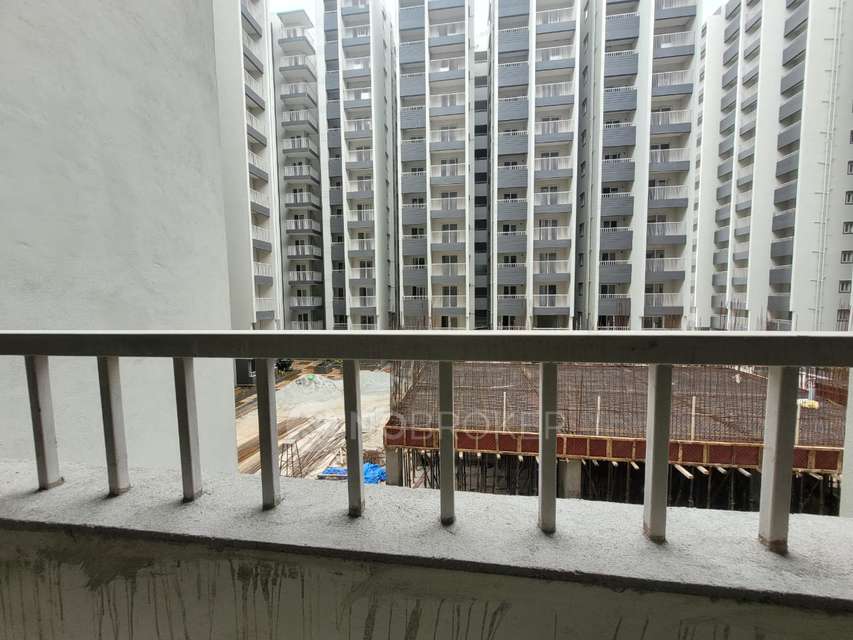 3 BHK Flat In Ds Max Sky Shubham For Sale  In K R Puram