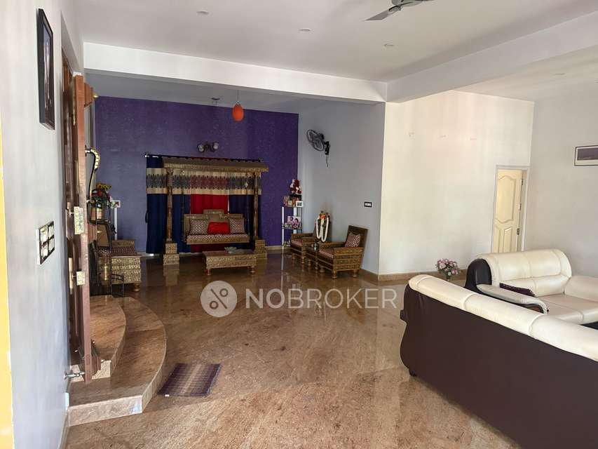 4+ BHK Flat In Mahesh Krupa for Rent  In Mahesh Krupa Apartment