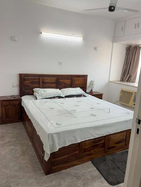 4 BHK Flat In Jalvayu Towers, Sector 56 For Sale  In Sector 56