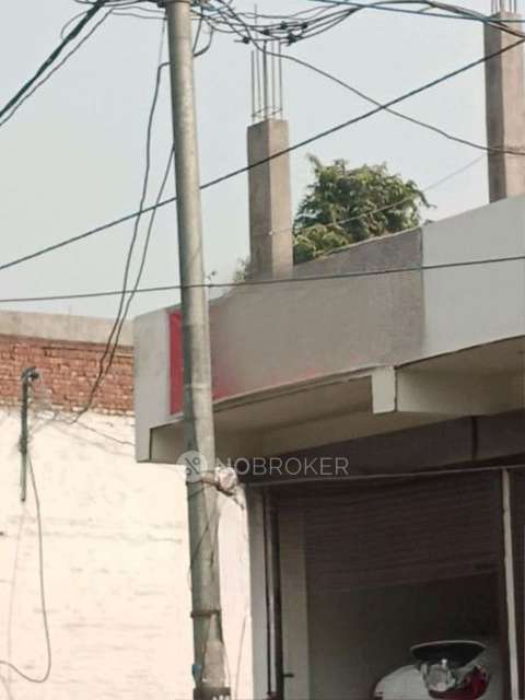 Showroom in Tilpatta, Greater Noida for Rent 